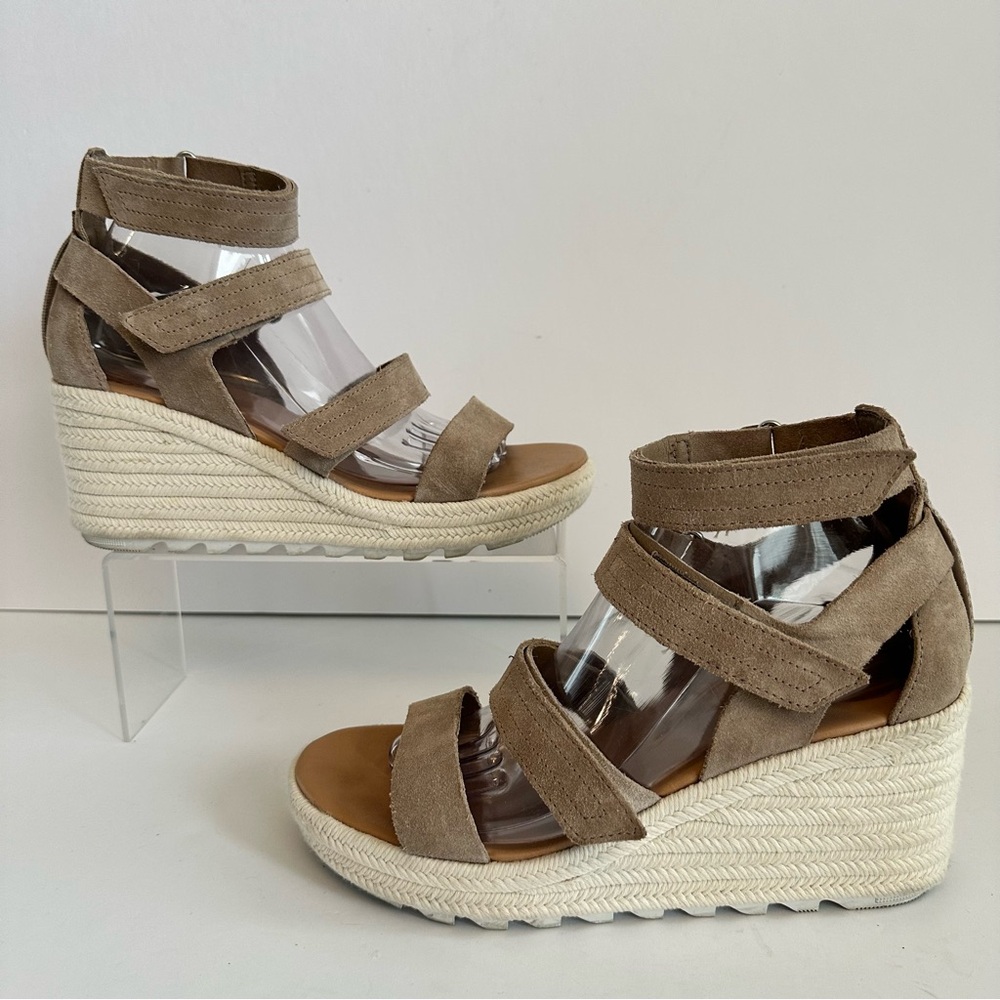 SOREL Cameron Wedge‎ Suede Sandals Tawny Buff Beige Size 9 Espadrille Platform